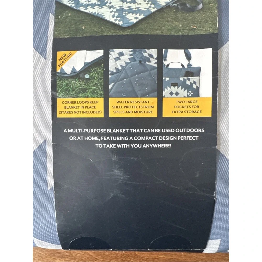 New Pendleton Outdoor Packable Blanket 60